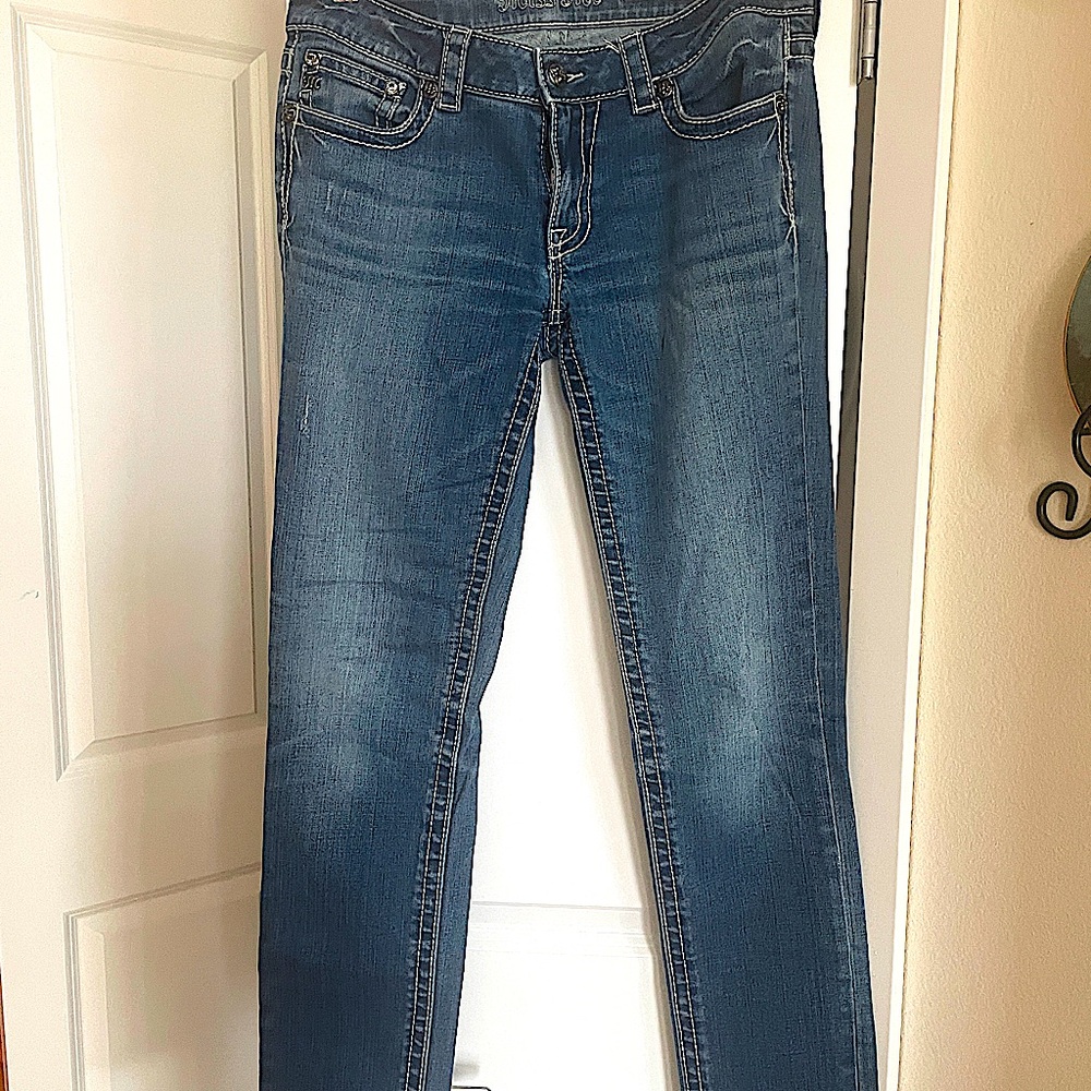 Miss Me skinny jeans size 31